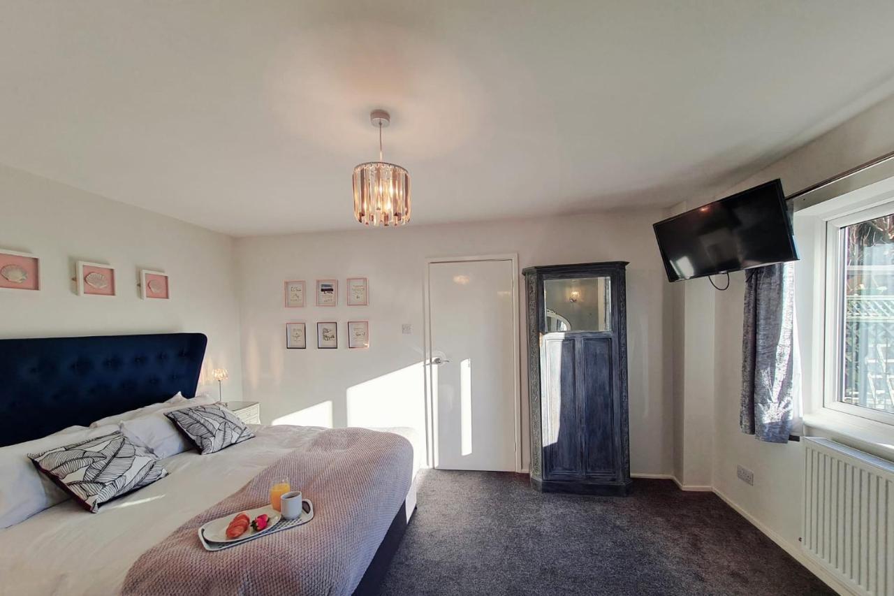 Bensons Gem - Cyanacottages Holiday home *
