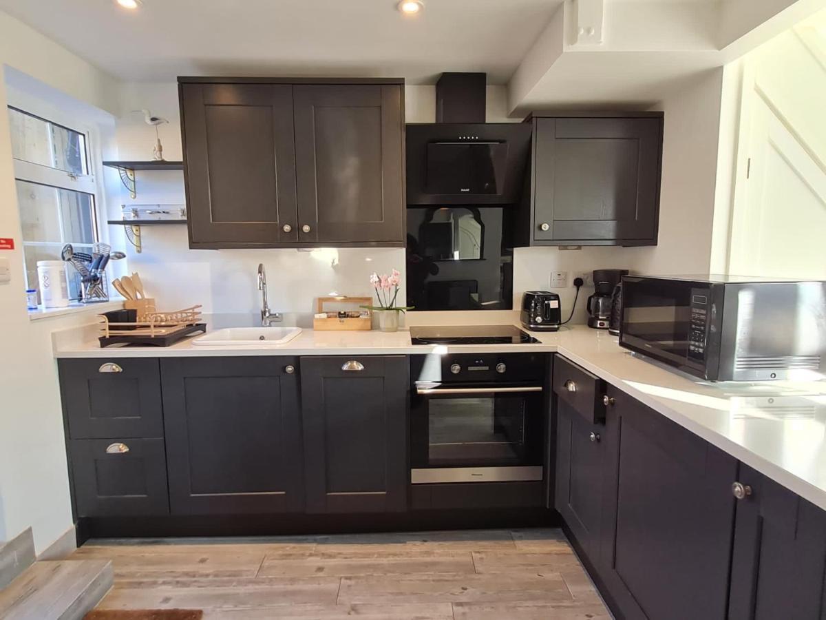 Bensons Gem - Cyanacottages Holiday home *